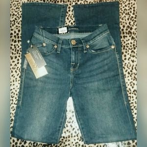 🌟🌟SOLD🌟🌟 NWT Rock & Republic Bootcut Jeans